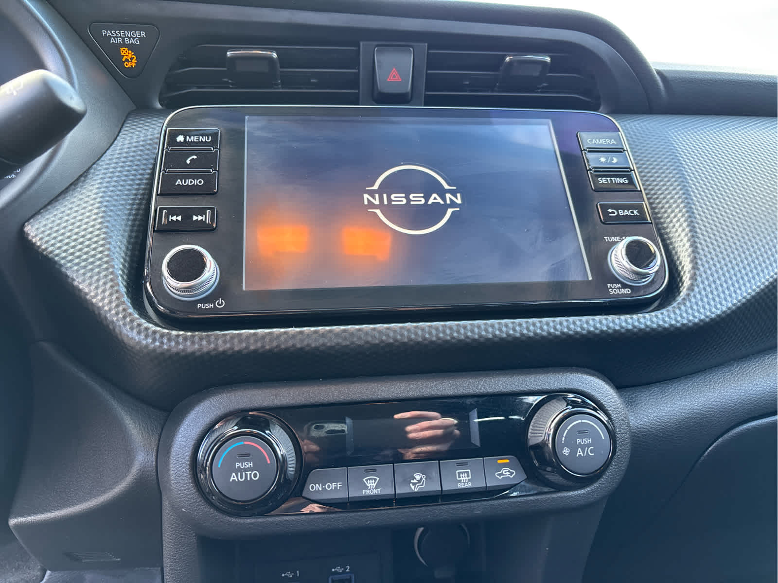 2022 Nissan Kicks SV