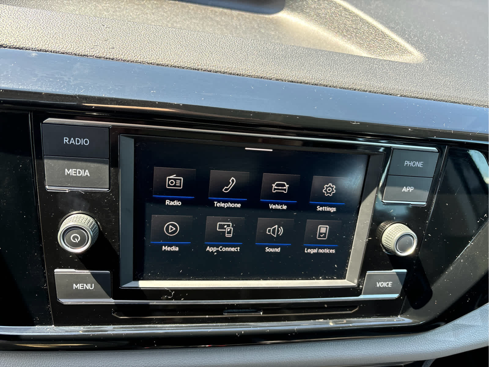 2022 Volkswagen Taos S