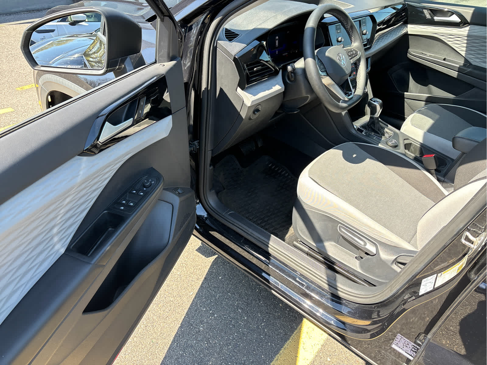 2022 Volkswagen Taos S