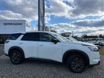 2023 Nissan Pathfinder S