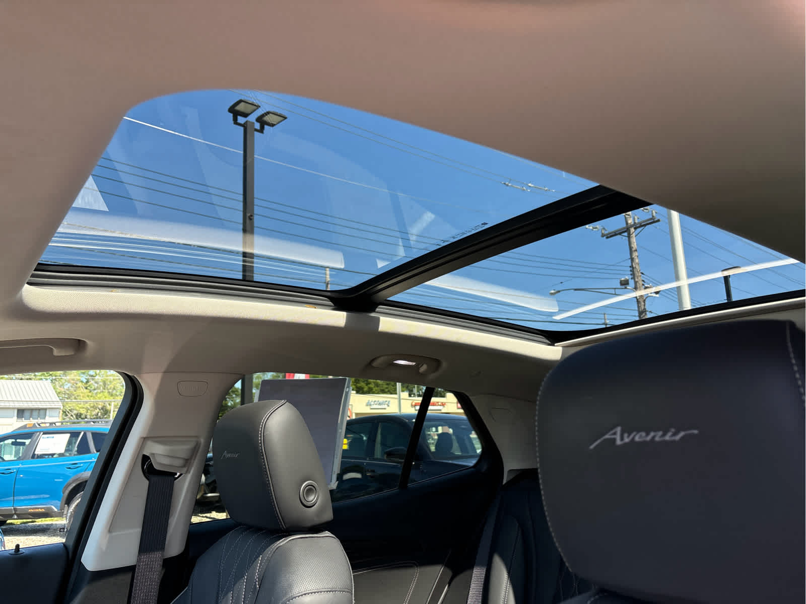 2023 Buick Envision Avenir