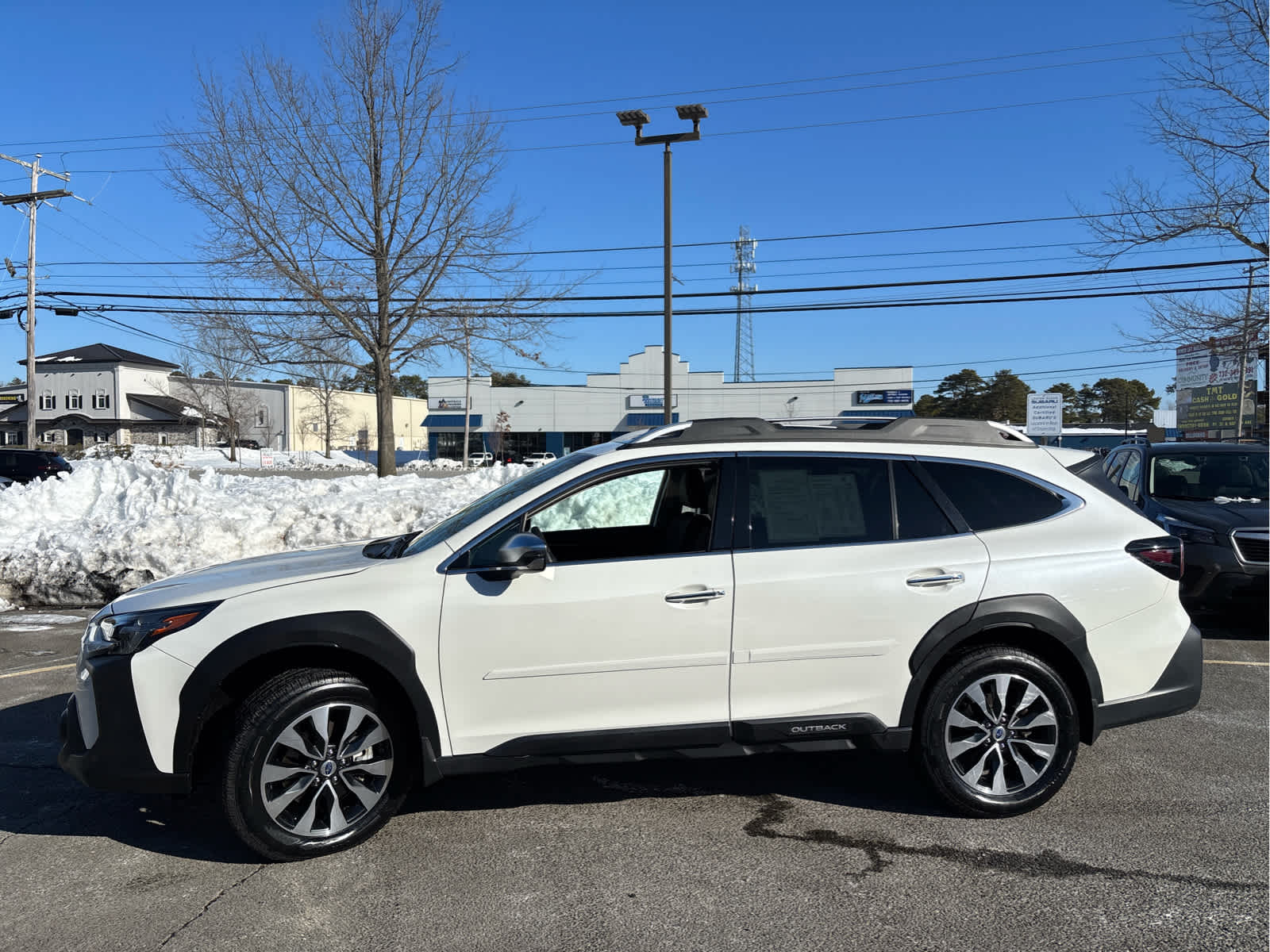 2023 Subaru Outback Touring
