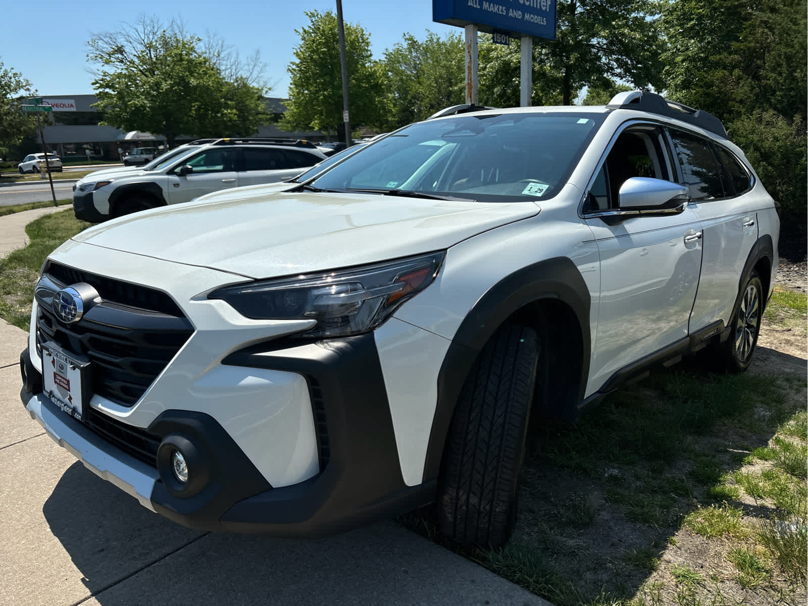 2024 Subaru Outback Touring