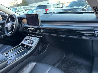 2022 Lincoln Aviator Standard