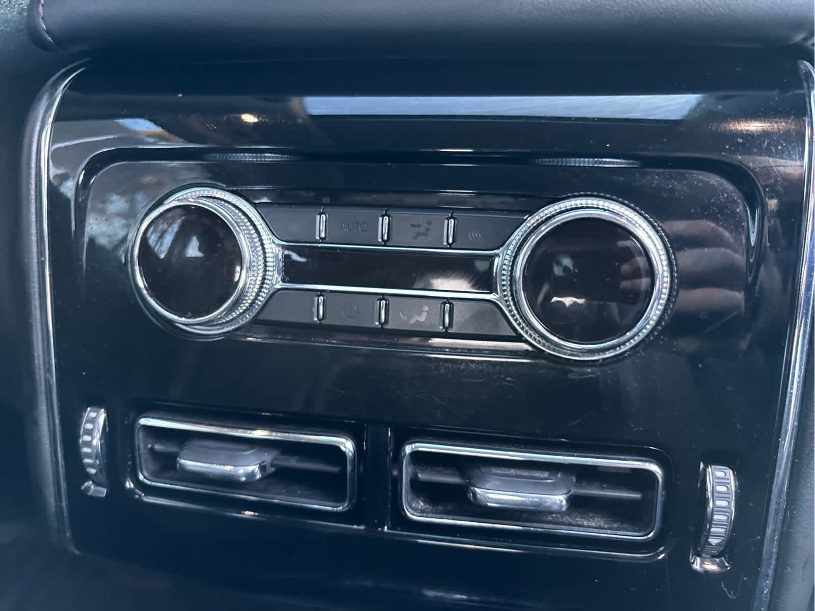 2022 Lincoln Aviator Standard