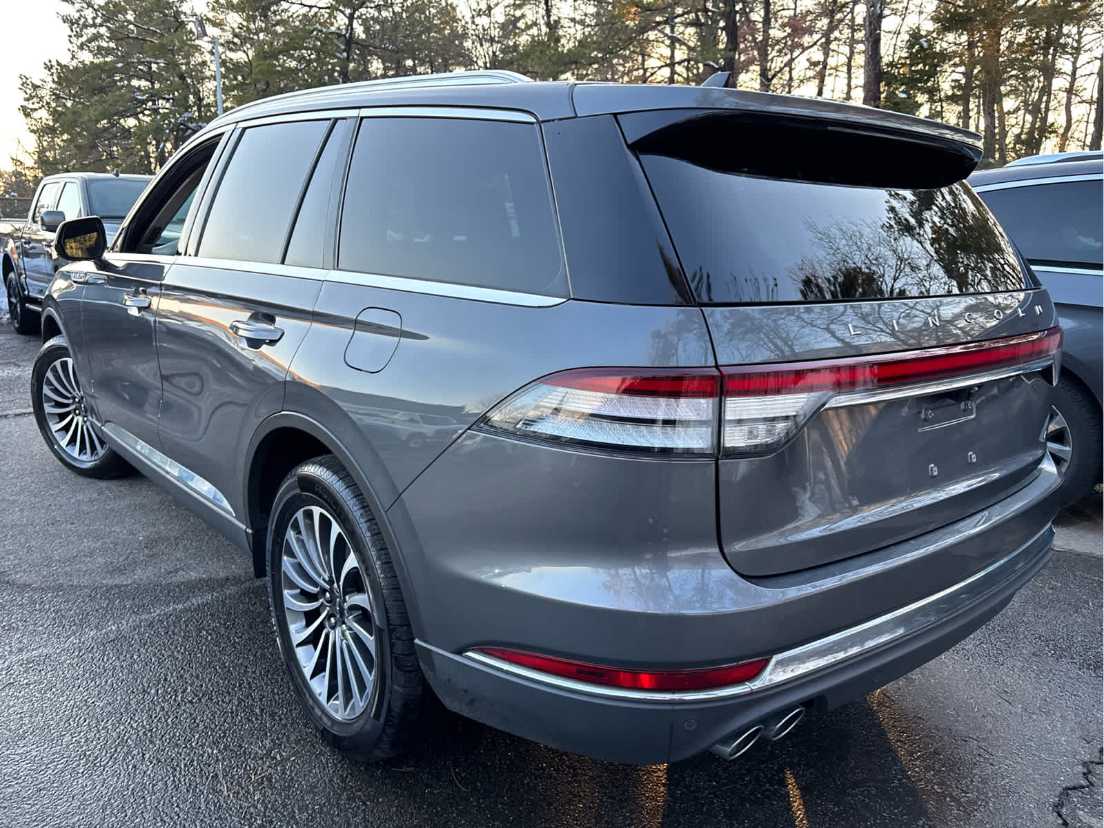 2022 Lincoln Aviator Standard