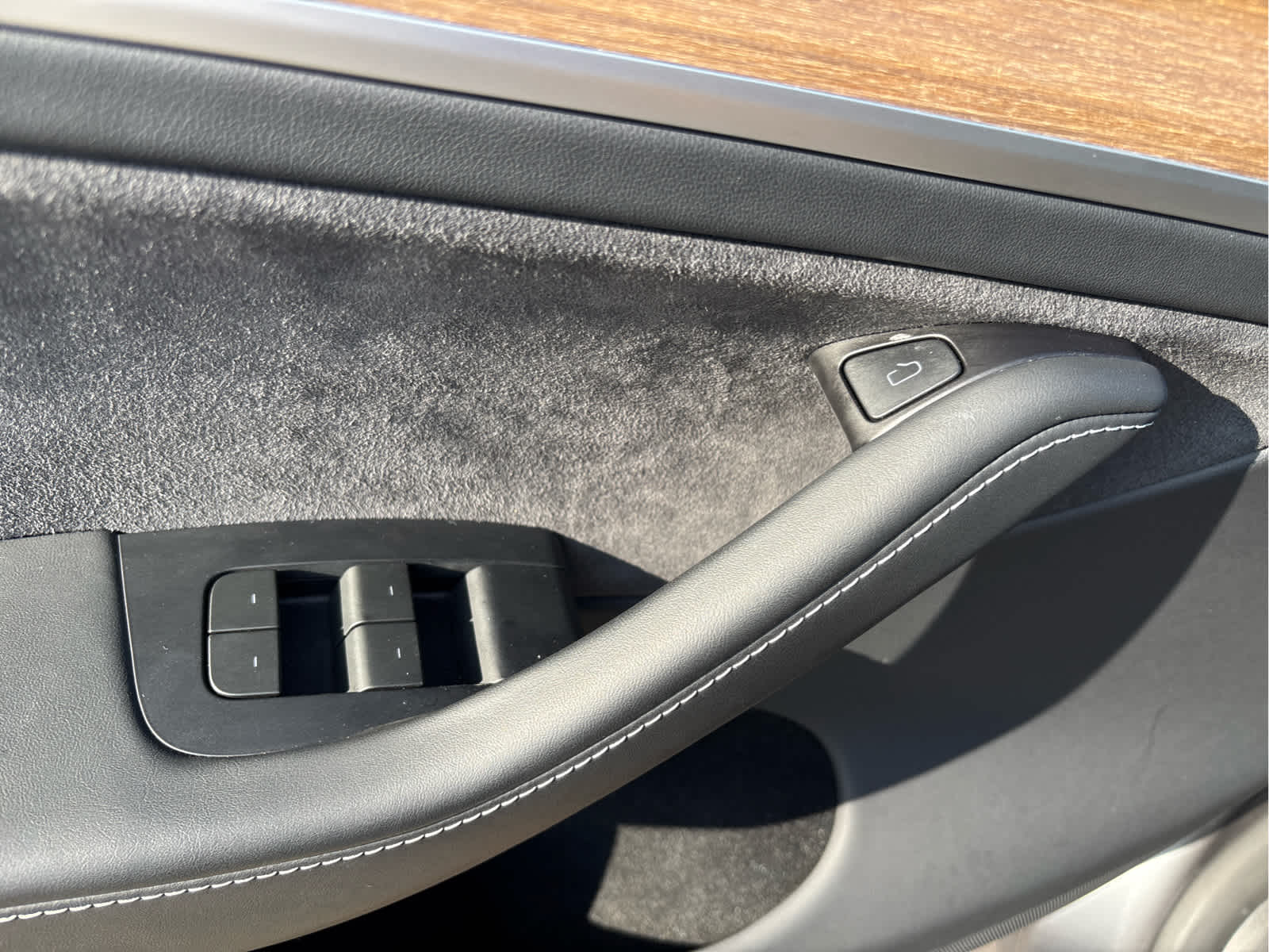 2024 Tesla Model Y Performance