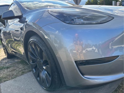 2024 Tesla Model Y Performance
