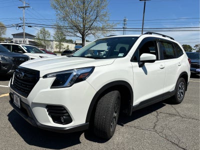 2024 Subaru Forester Premium