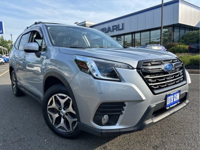 2022 Subaru Forester Premium