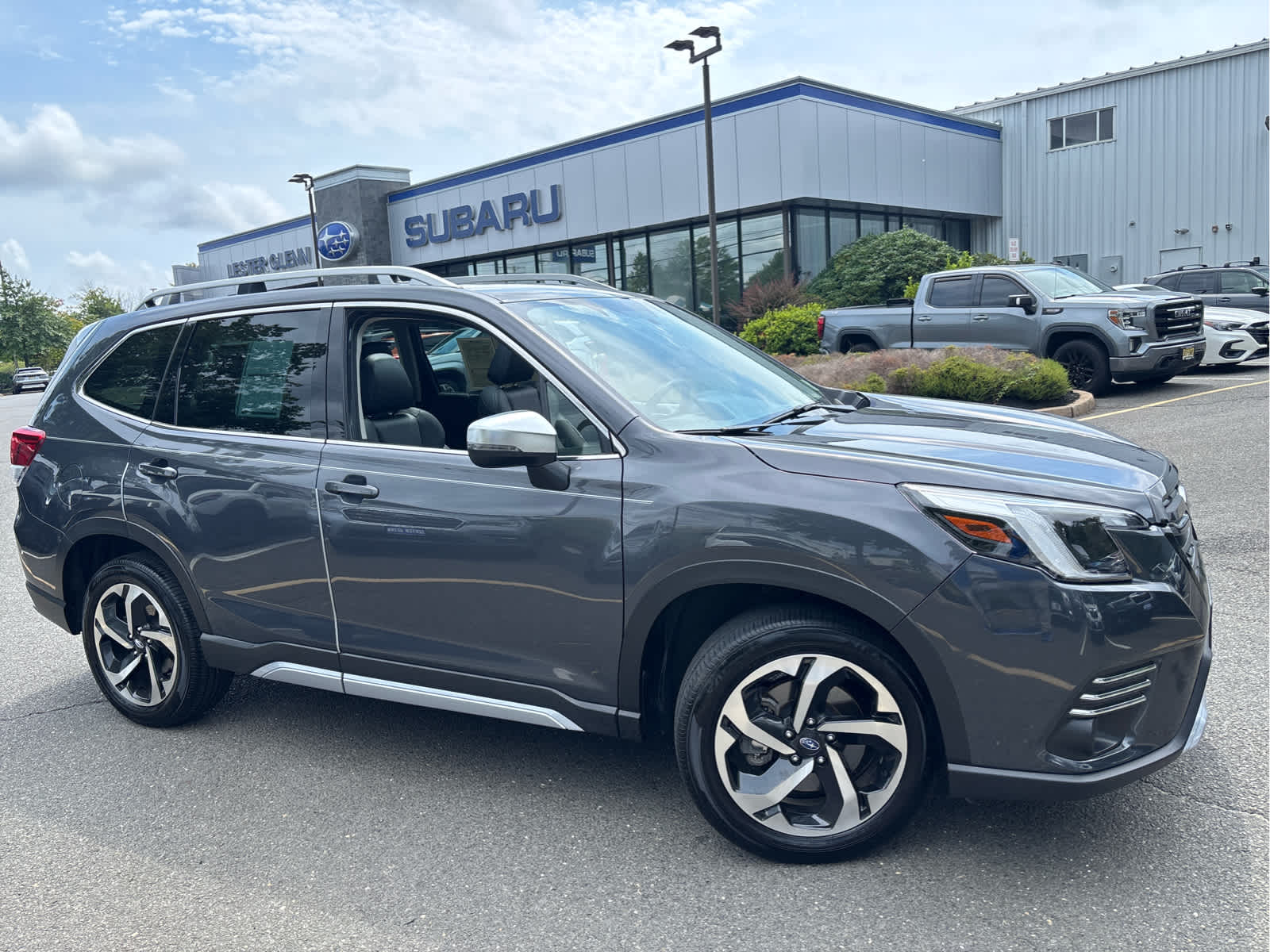2023 Subaru Forester Touring