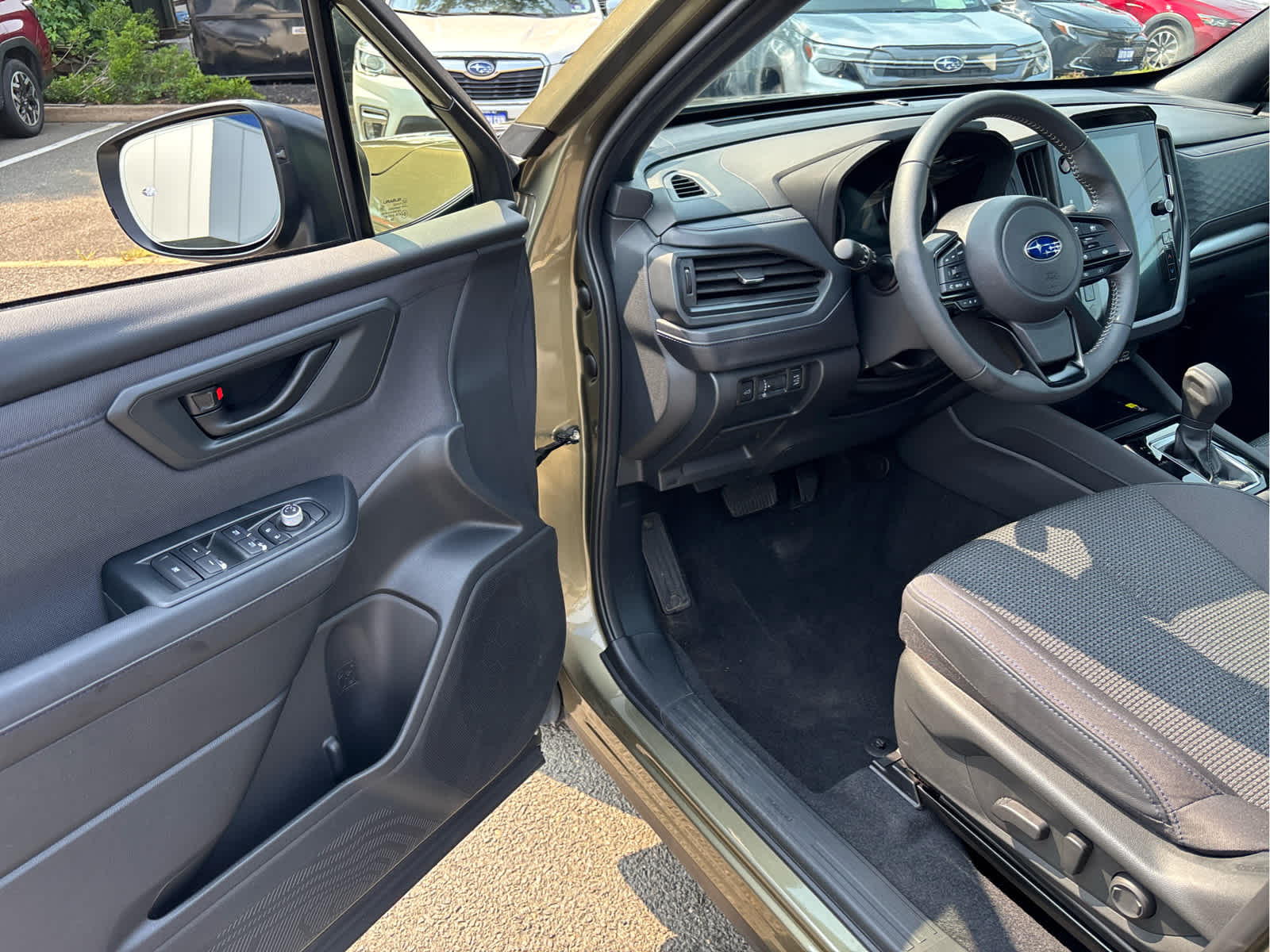 2025 Subaru Forester Premium