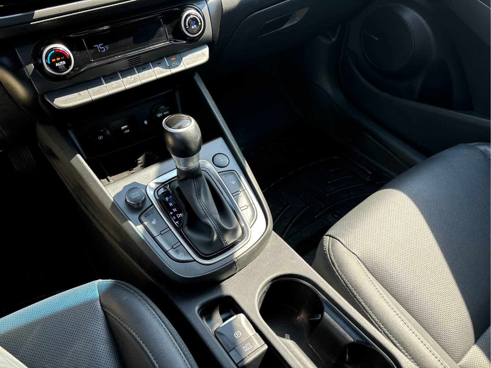 2022 Hyundai Kona Limited