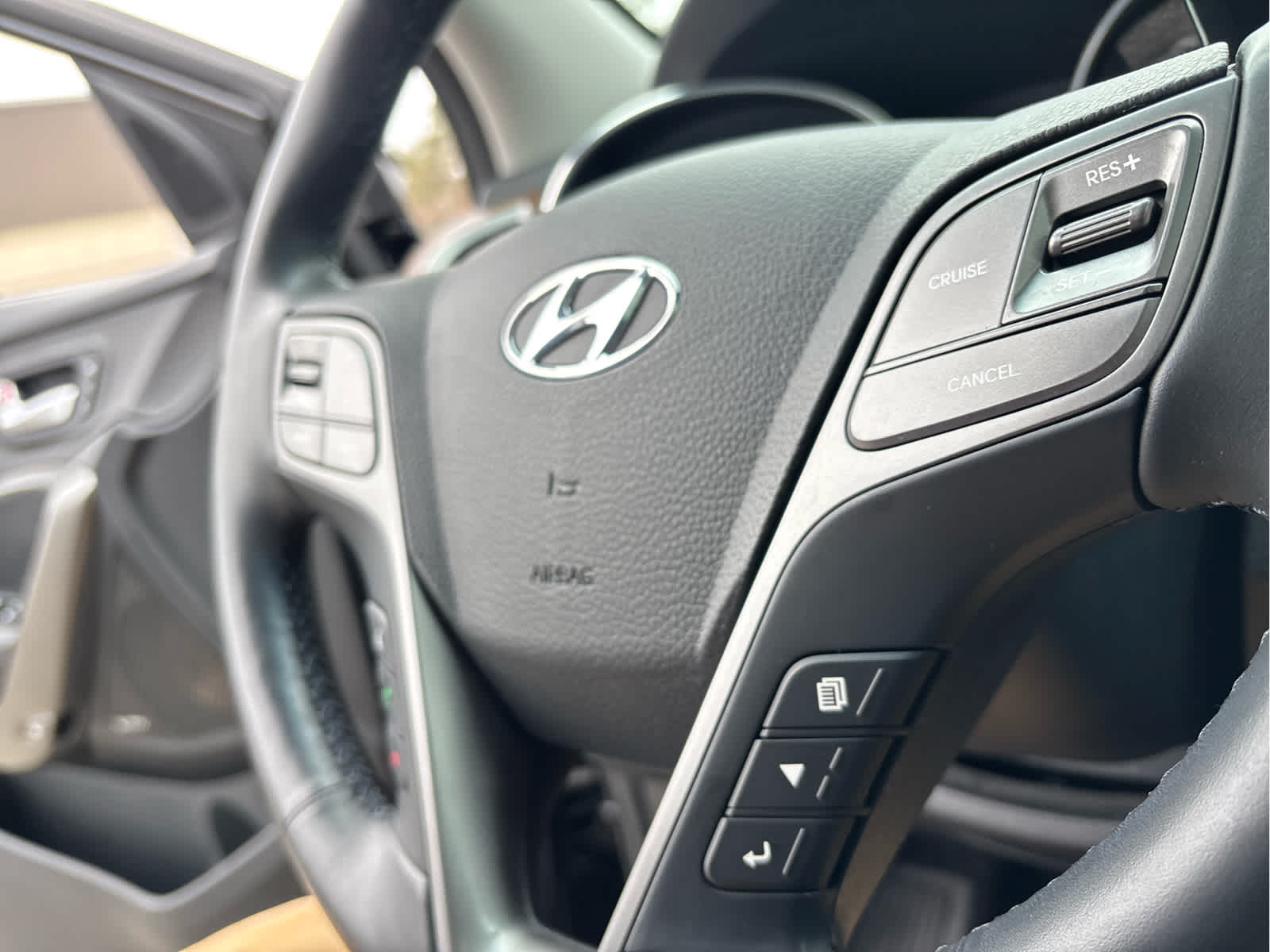 2017 Hyundai Santa Fe SE Ultimate