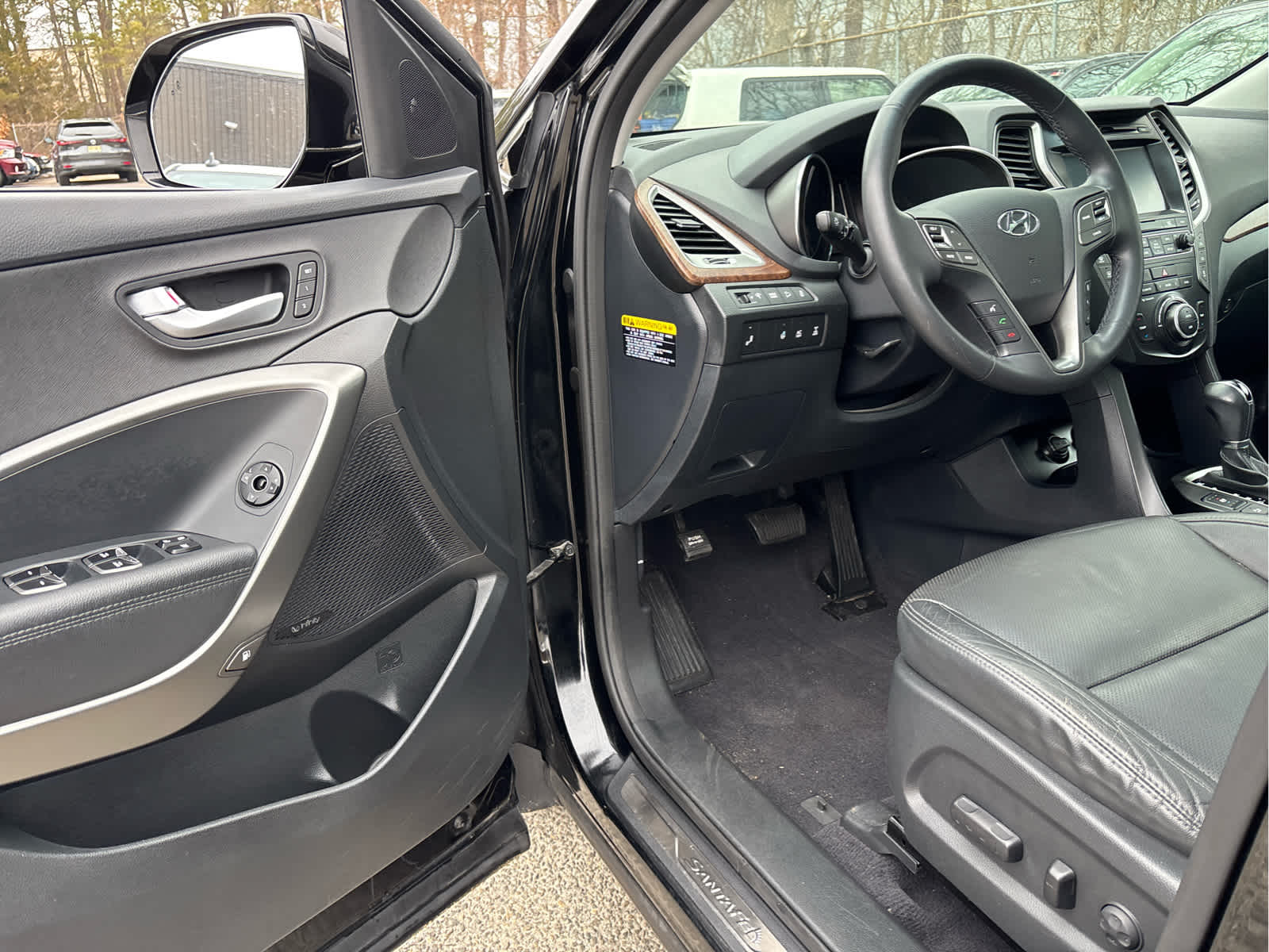 2017 Hyundai Santa Fe SE Ultimate