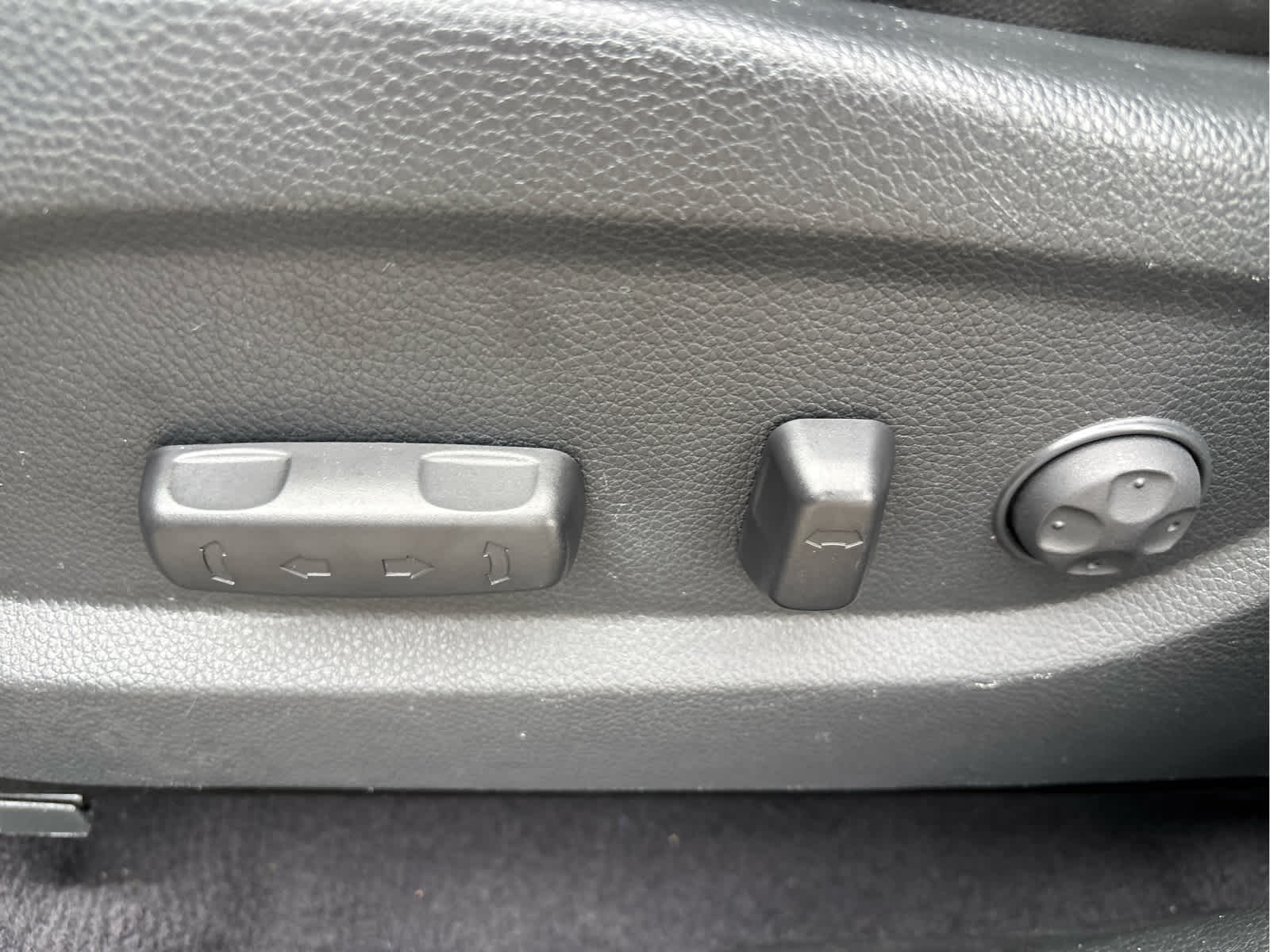 2017 Hyundai Santa Fe SE Ultimate