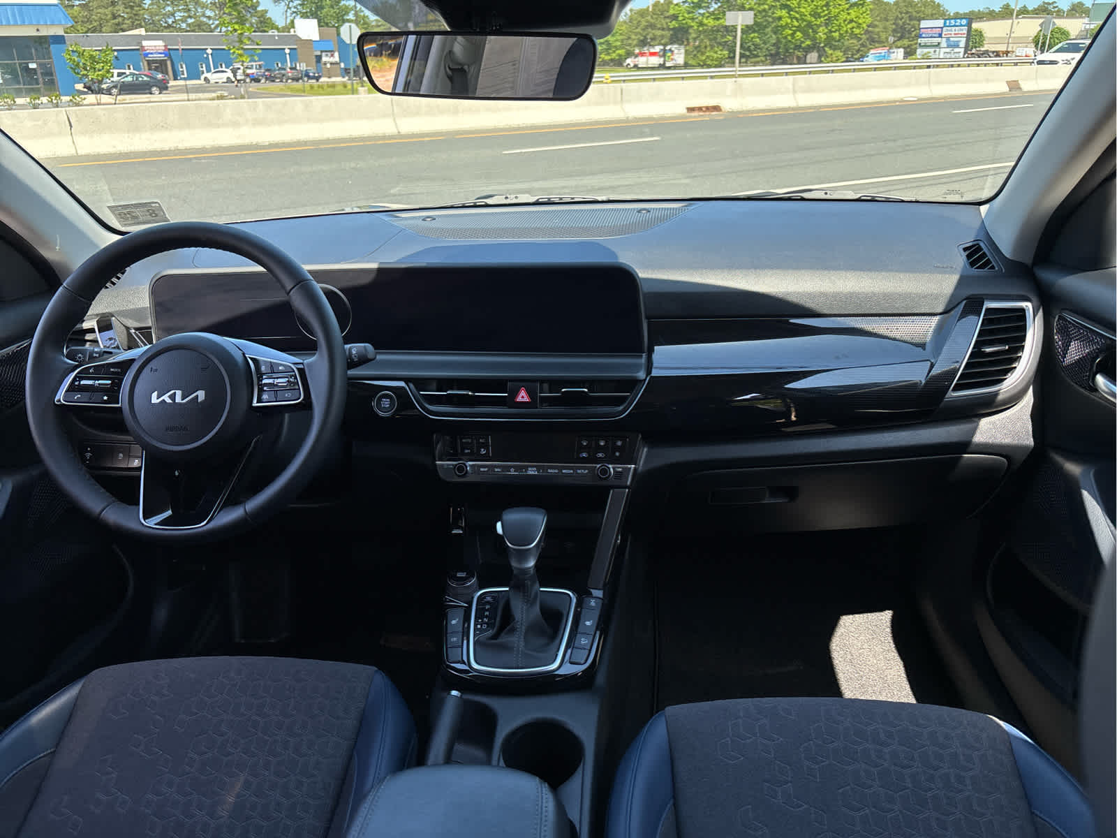 2024 Kia Seltos S