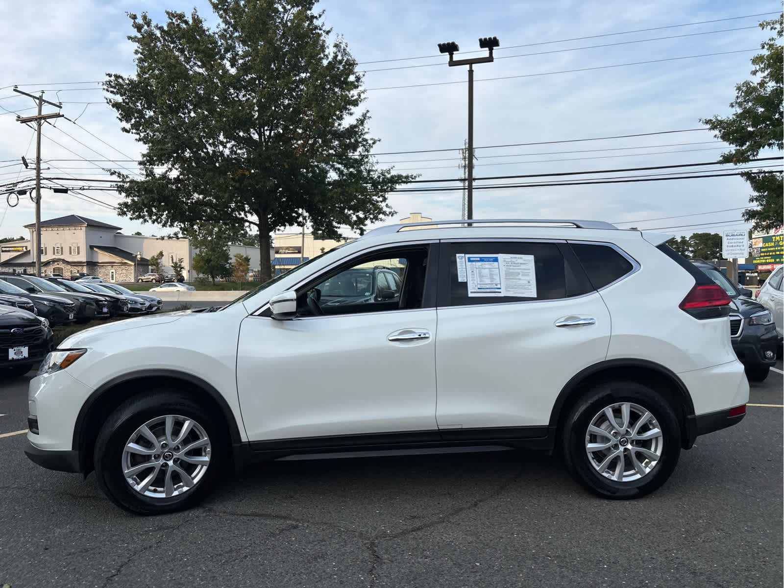 2017 Nissan Rogue SV