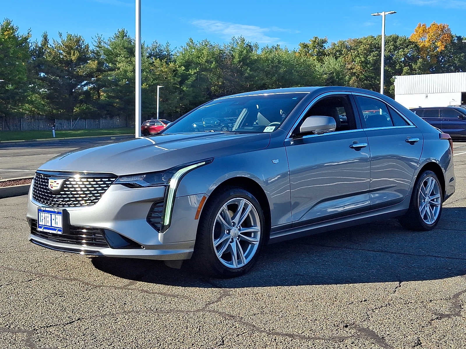 2023 Cadillac CT4 Luxury