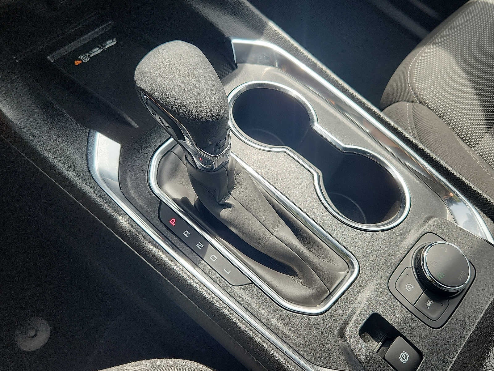 2024 Chevrolet Traverse Limited LT Cloth