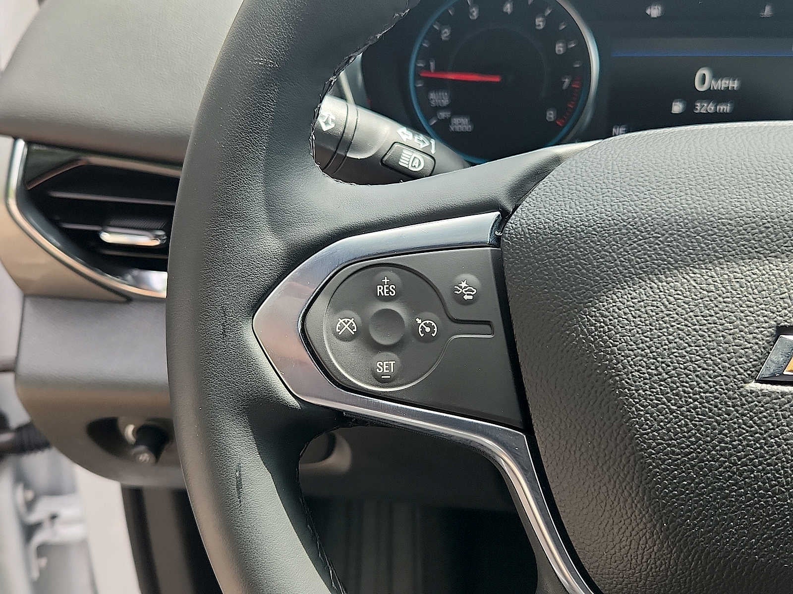 2024 Chevrolet Traverse Limited LT Cloth