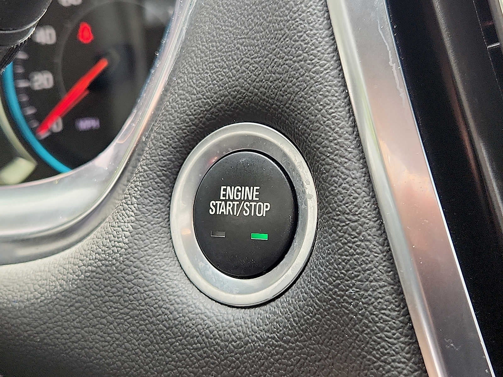 2024 Chevrolet Traverse Limited LT Cloth