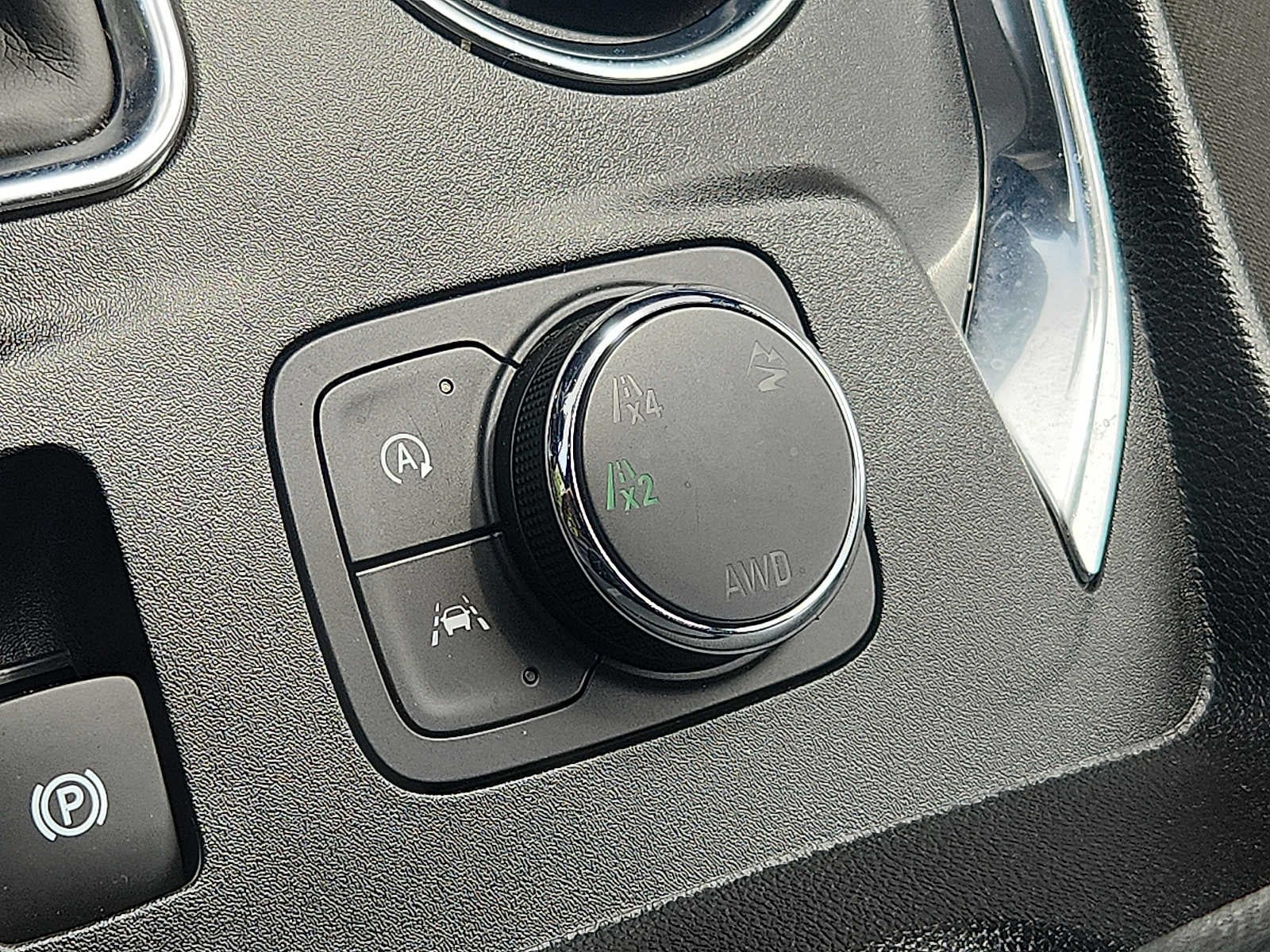 2024 Chevrolet Traverse Limited LT Cloth