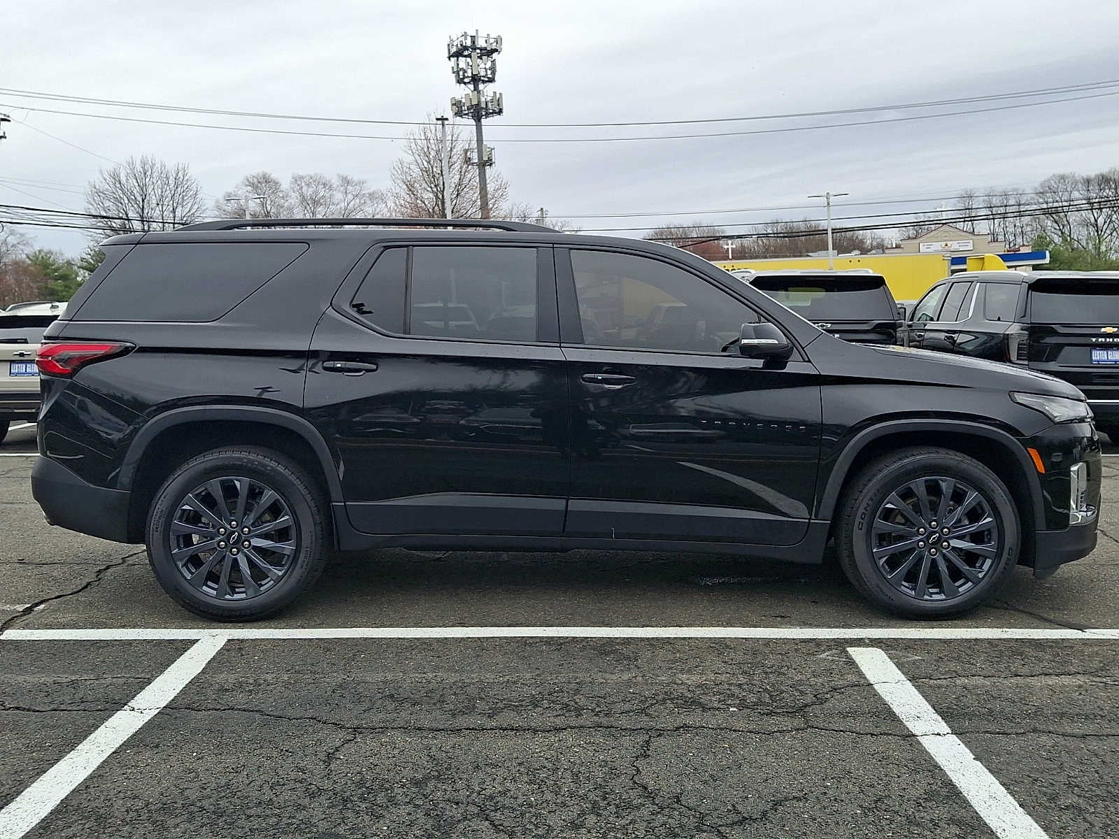 2023 Chevrolet Traverse RS