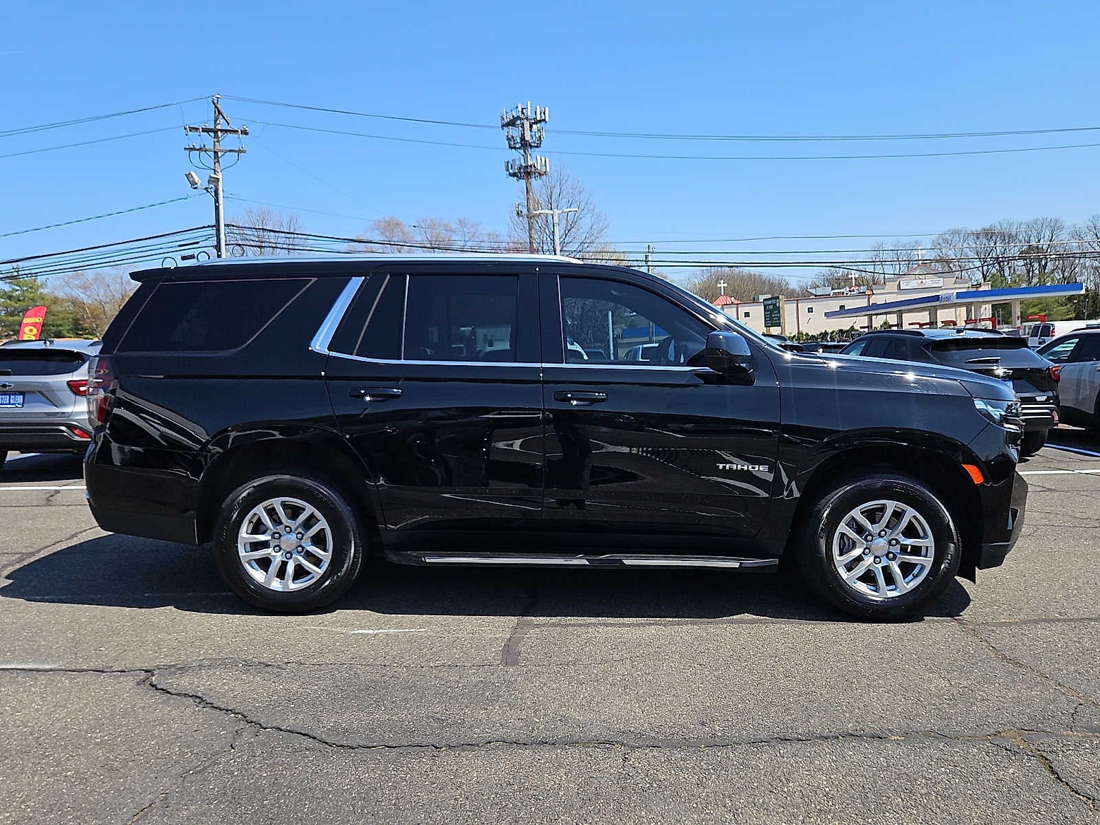 2023 Chevrolet Tahoe LS