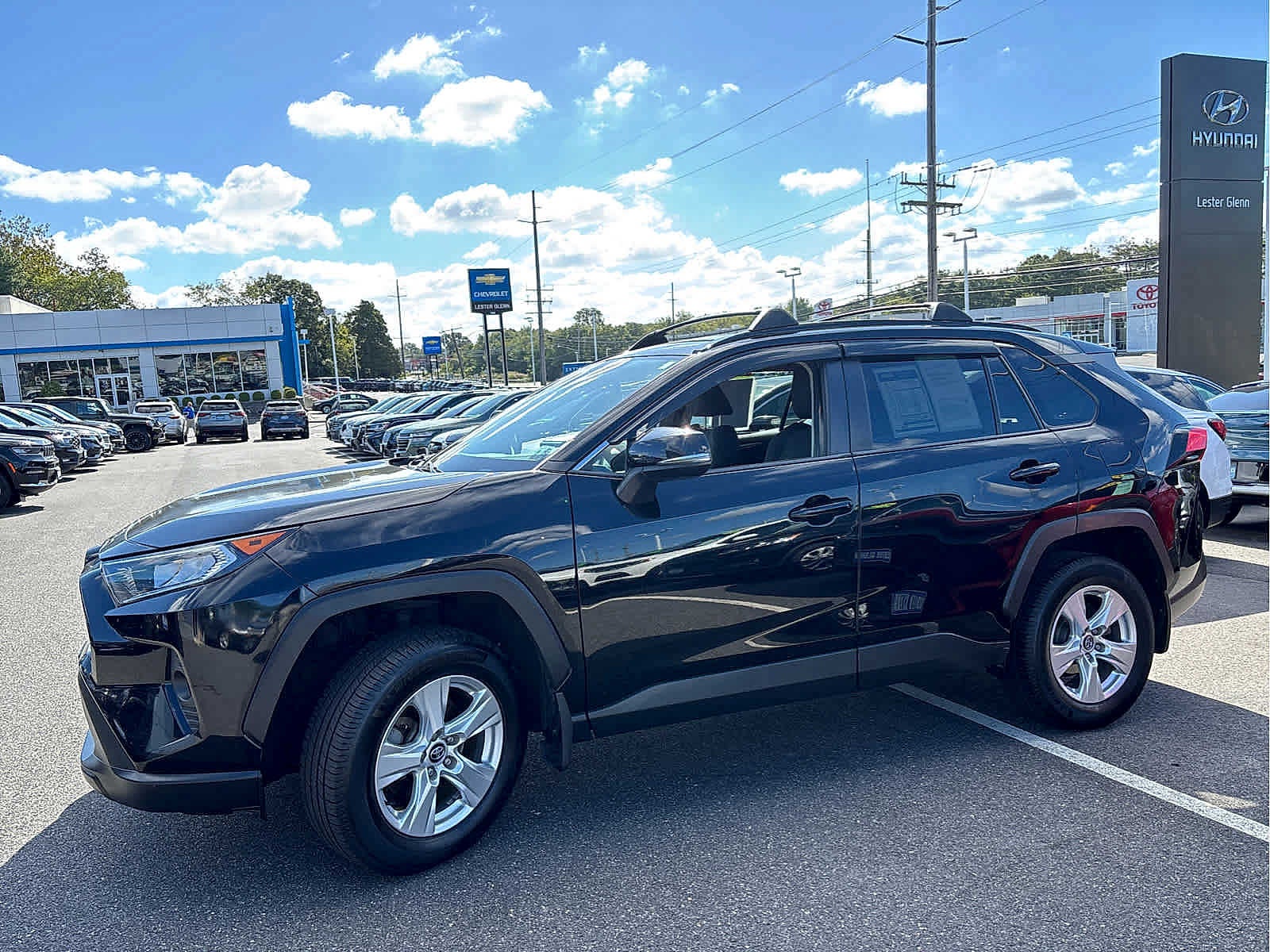 2020 Toyota RAV4 XLE