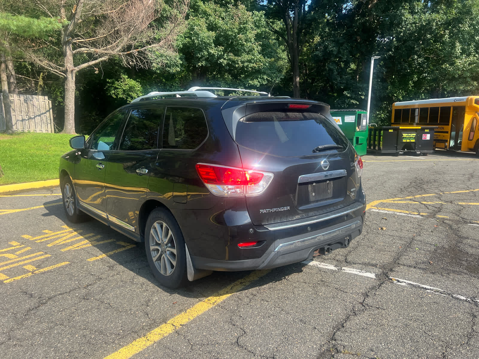 2015 Nissan Pathfinder SL
