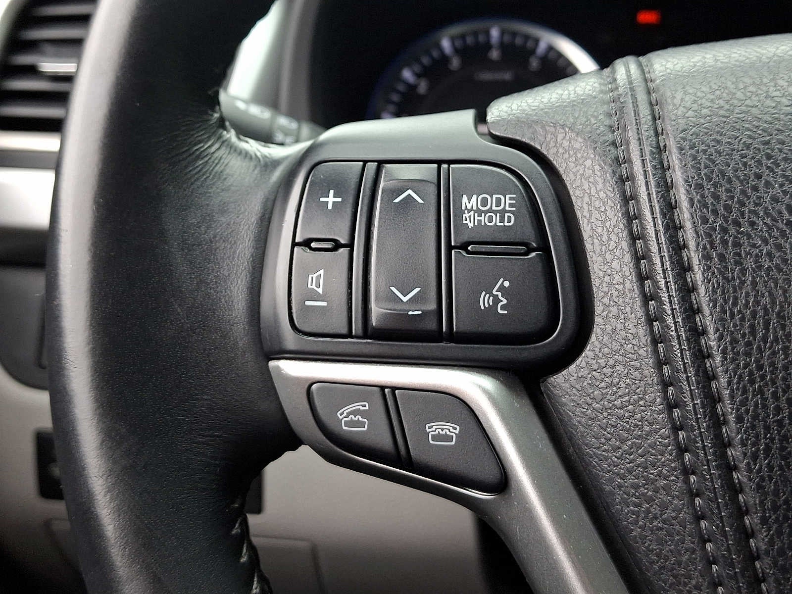 2014 Toyota Highlander LE Plus