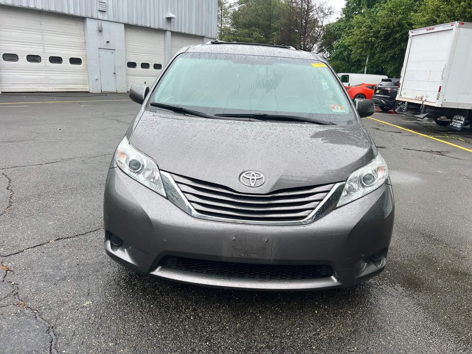 2017 Toyota Sienna LE
