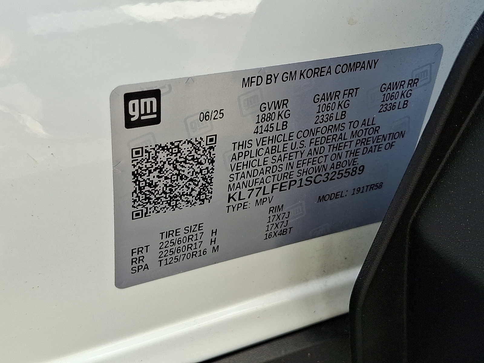2025 Chevrolet Trax LS