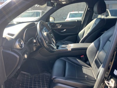 2022 Mercedes-Benz GLC 300 GLC 300