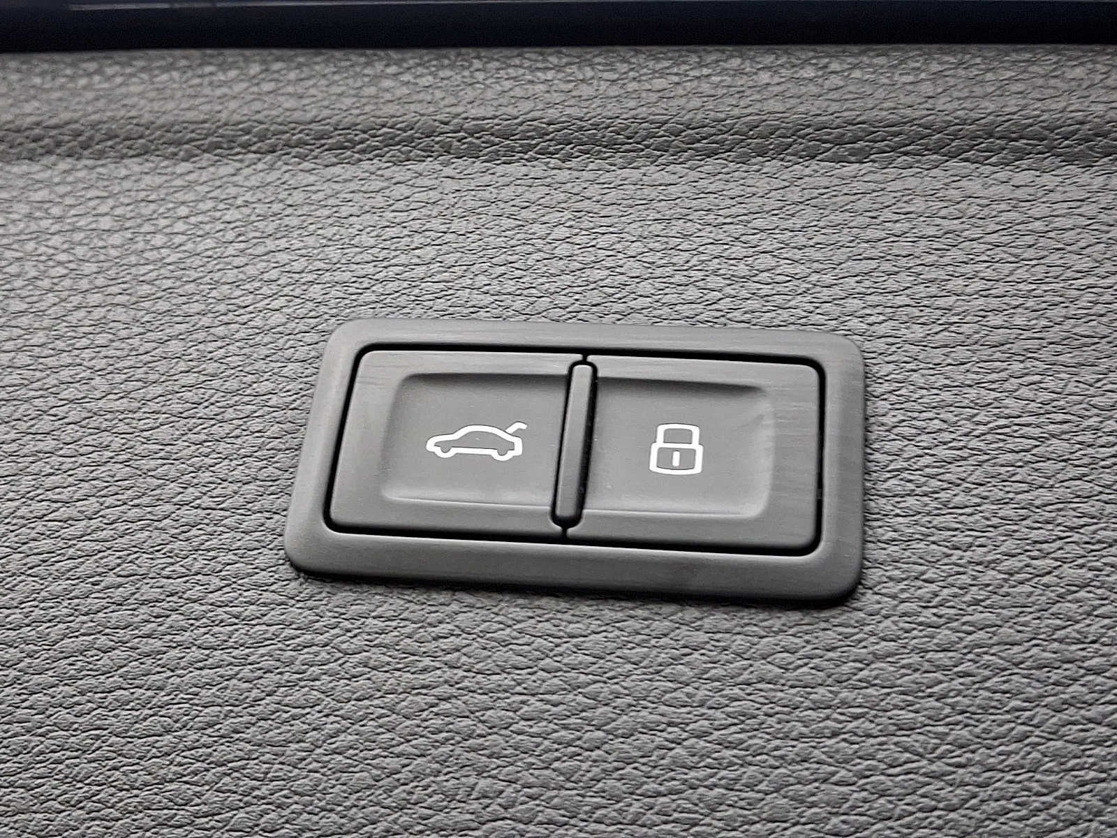 2019 Audi SQ5 Premium Plus