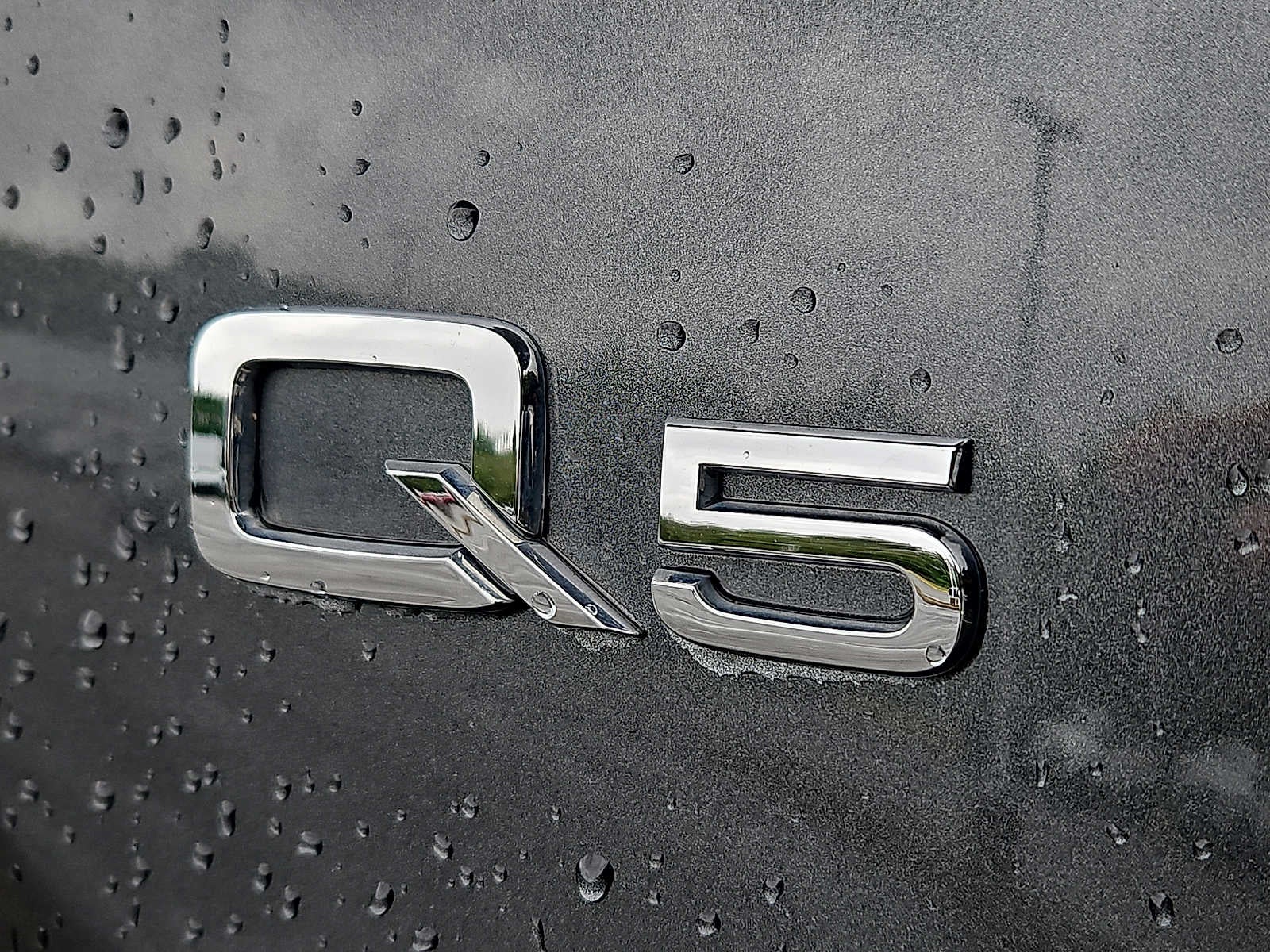2022 Audi Q5 S line Premium